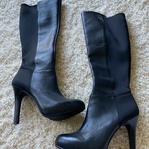 Excellent condition. Used twice